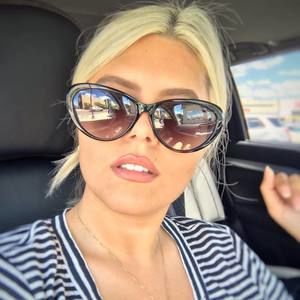 Meet your Posher, Mayara